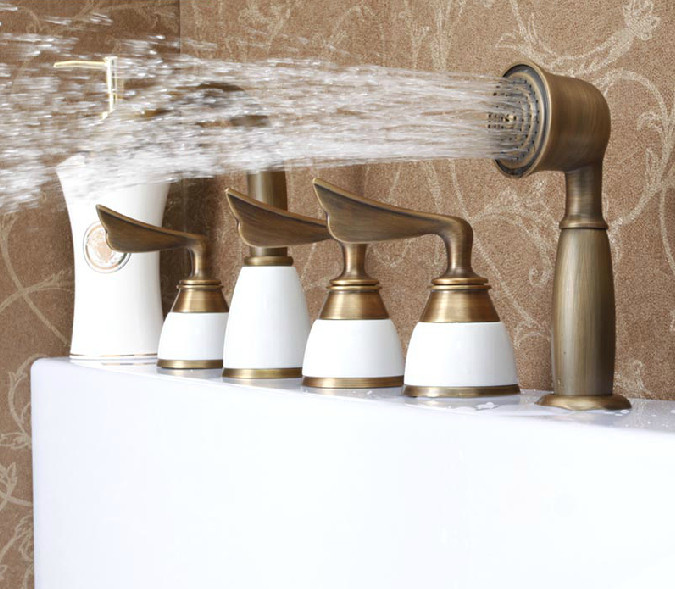 bathTub-faucet-handshower-deck-mount